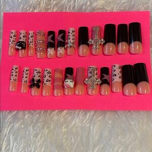 Pink and Black Leopard Print Press-On Nails